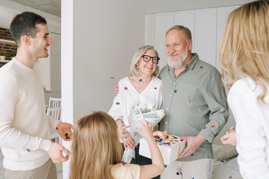 Gaver til svigermor: Unike Ideer for Hvert Tilfelle